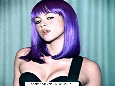:cool: poze cu shakira